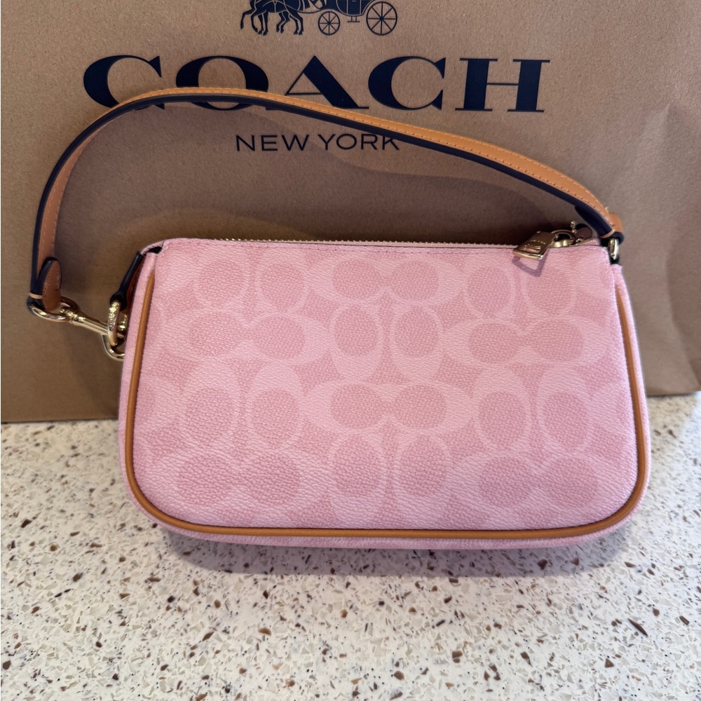 Coach Powder Pink 2026 - Picture 3 of 6